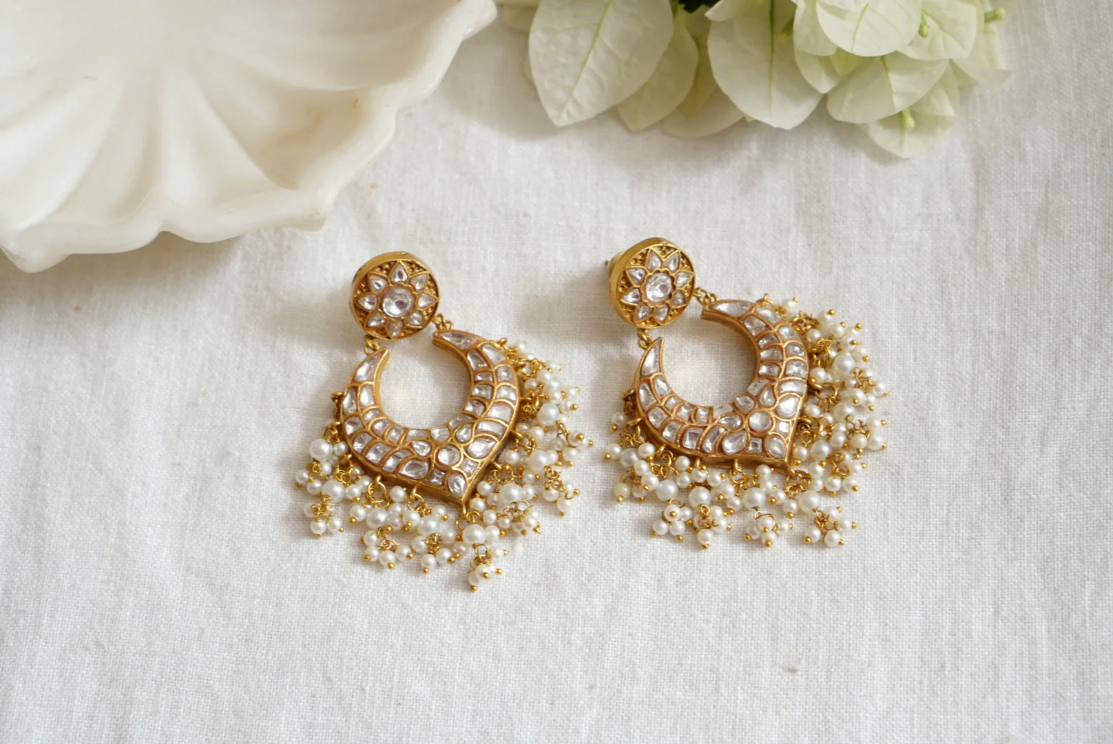 White kundan chandbali (1-4045) (R)(offer piece)